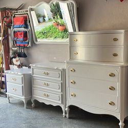 Dresser Set 4 Piece $450