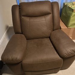 (Almost New) Recliner Chair