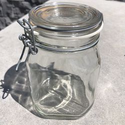 Fidenza 1-Liter Glass Jar with Clamp Lid Made In Italy