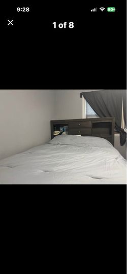 Full-size captains bed