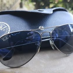 Ray-Ban Aviators Sunglasses 