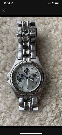 Guess Watch Barely Used Great Condition 