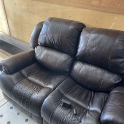  leather Recliner loveseat 