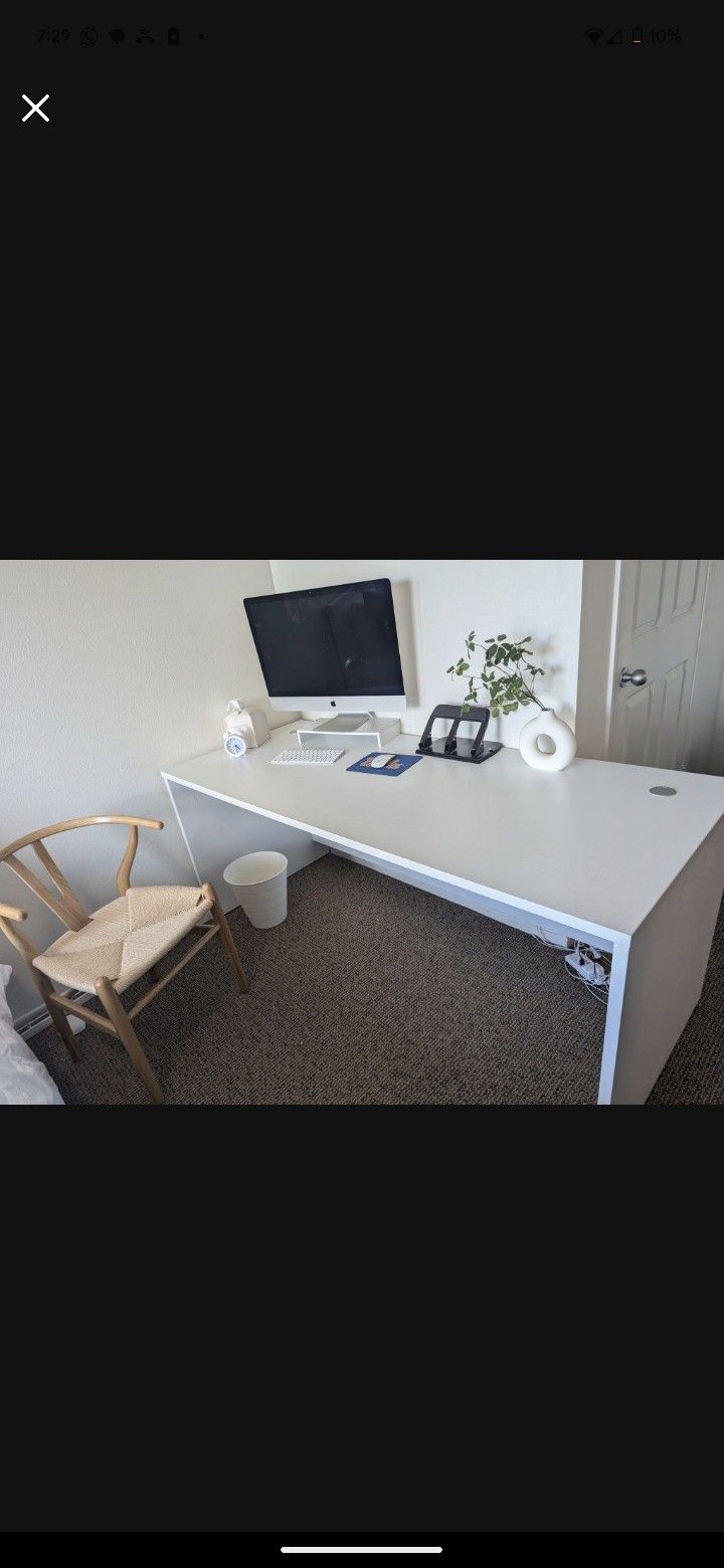 White Desk