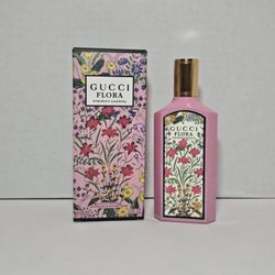 Gucci Flora Gorgeous Gardenia 