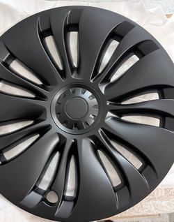 Tesla 18” wheel covers