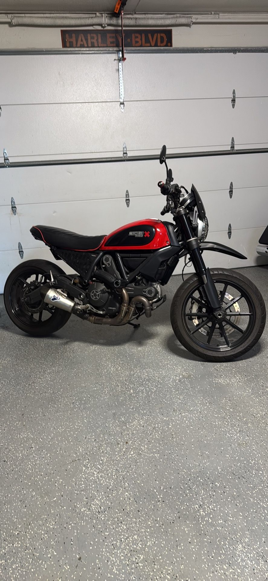2015 Ducati Scrambler