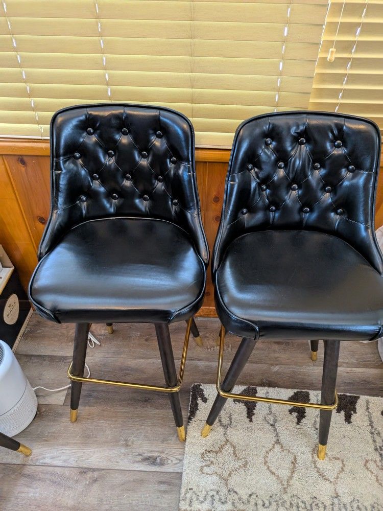 Counter height Stools Set of 4!!!