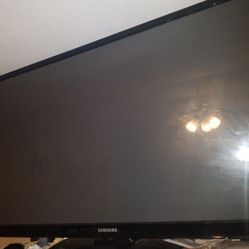 Samsung Flat Screen Tv 50in