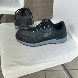 Skechers Punta De Hierro Size 11