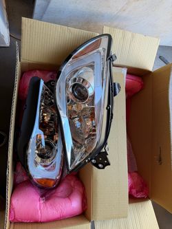 Subaru Impreza 2006 head lights