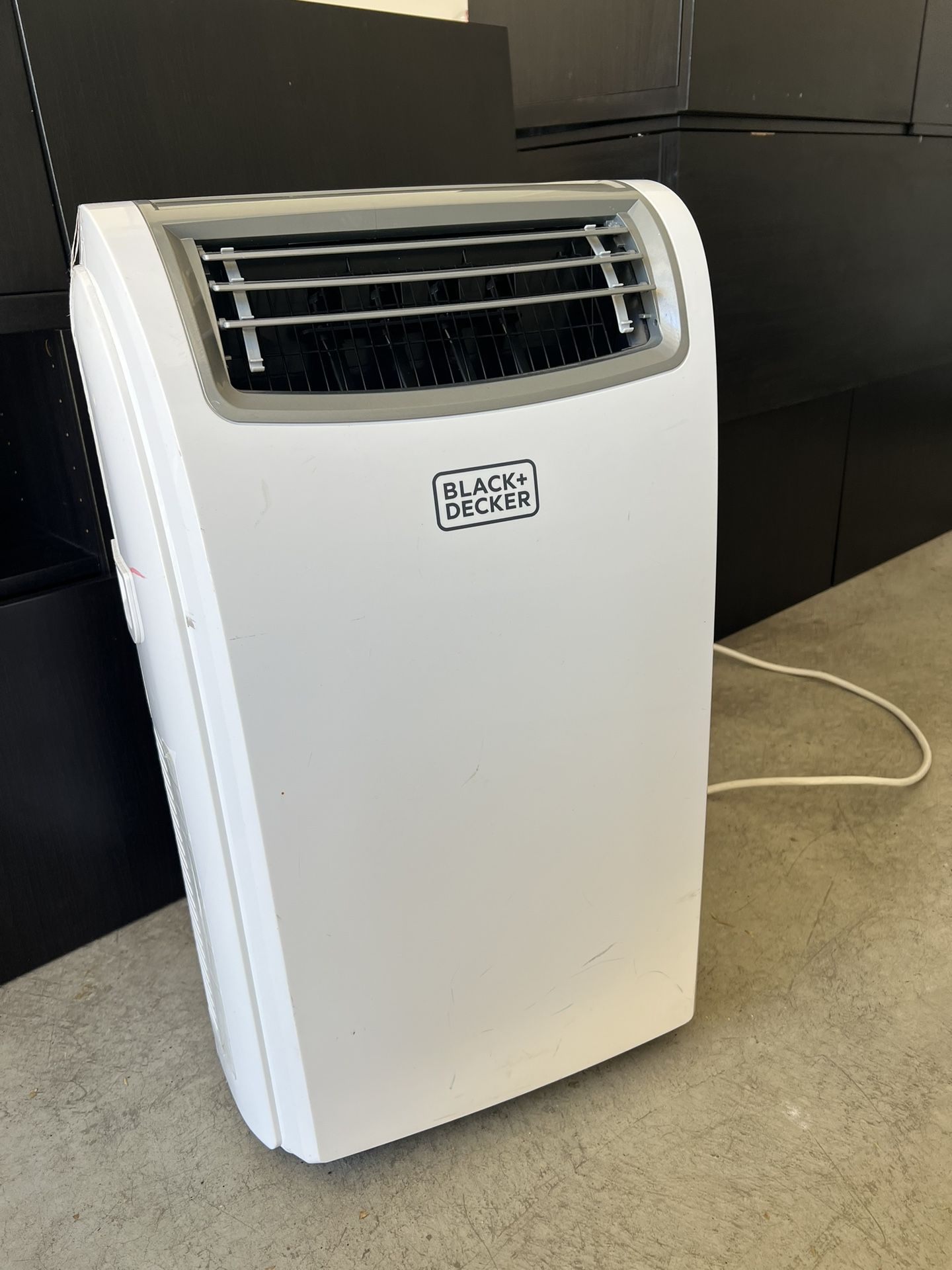 BLACK+DECKER Heater / Portable Air Conditioner up to 550 Sq.Ft.