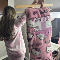 Hello Kitty Pink Blanket 