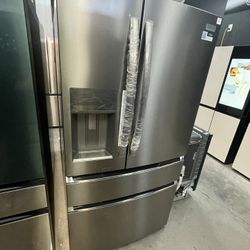 Frigidaire Gallery 4 Door Refrigerator 