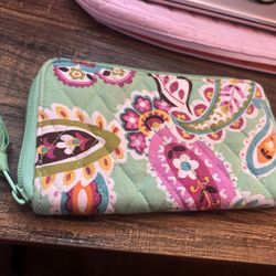 VERA BRADLEY WALLET ;; $10 IN 33312