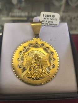 14k solid gold pendant 20 .8 Gram layway available 10%dwon if you interested please make sure you ask for Maribel thank you
