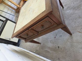 Marble top end table or coffee table