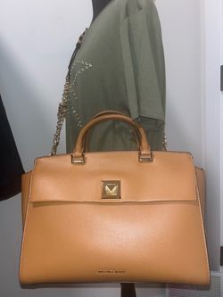 NWOT Michael Kors Sylvia Bag