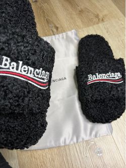 Balenciaga slides men size 8