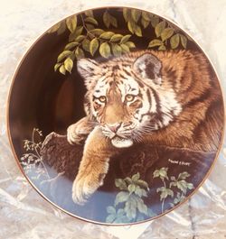 Collectible plate