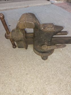 Little Giant vise  3"