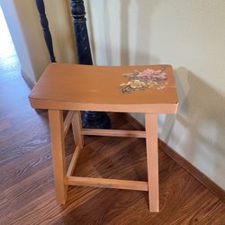 Wood Stool 