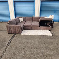 Pullout Sleeper Sectional Sofa + Chaise + Storage FREE DELIVERY