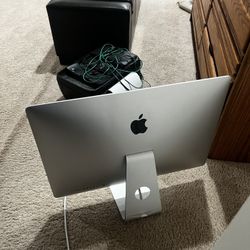 Apple Desk Top 