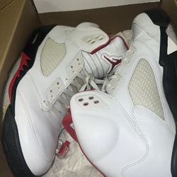 Air Jordan 5 