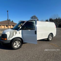 2007 Chevy express cargo van 1500