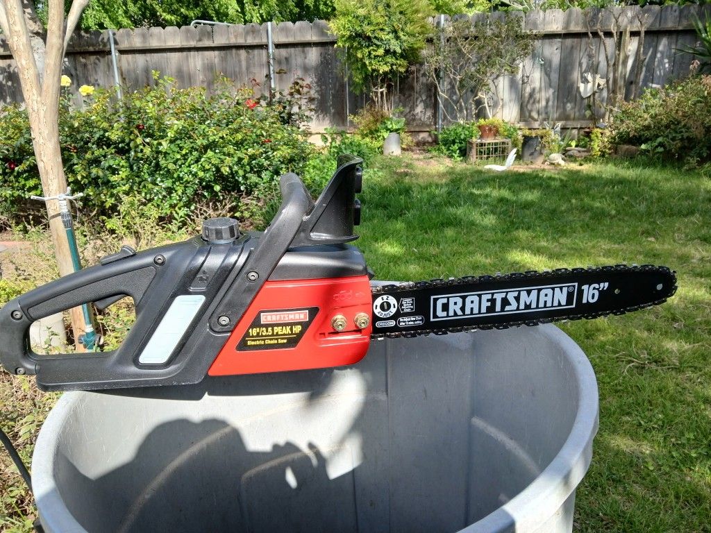 Craftsman Electric Chain Saw 16"