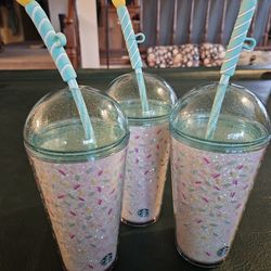 Starbucks cups set of 3