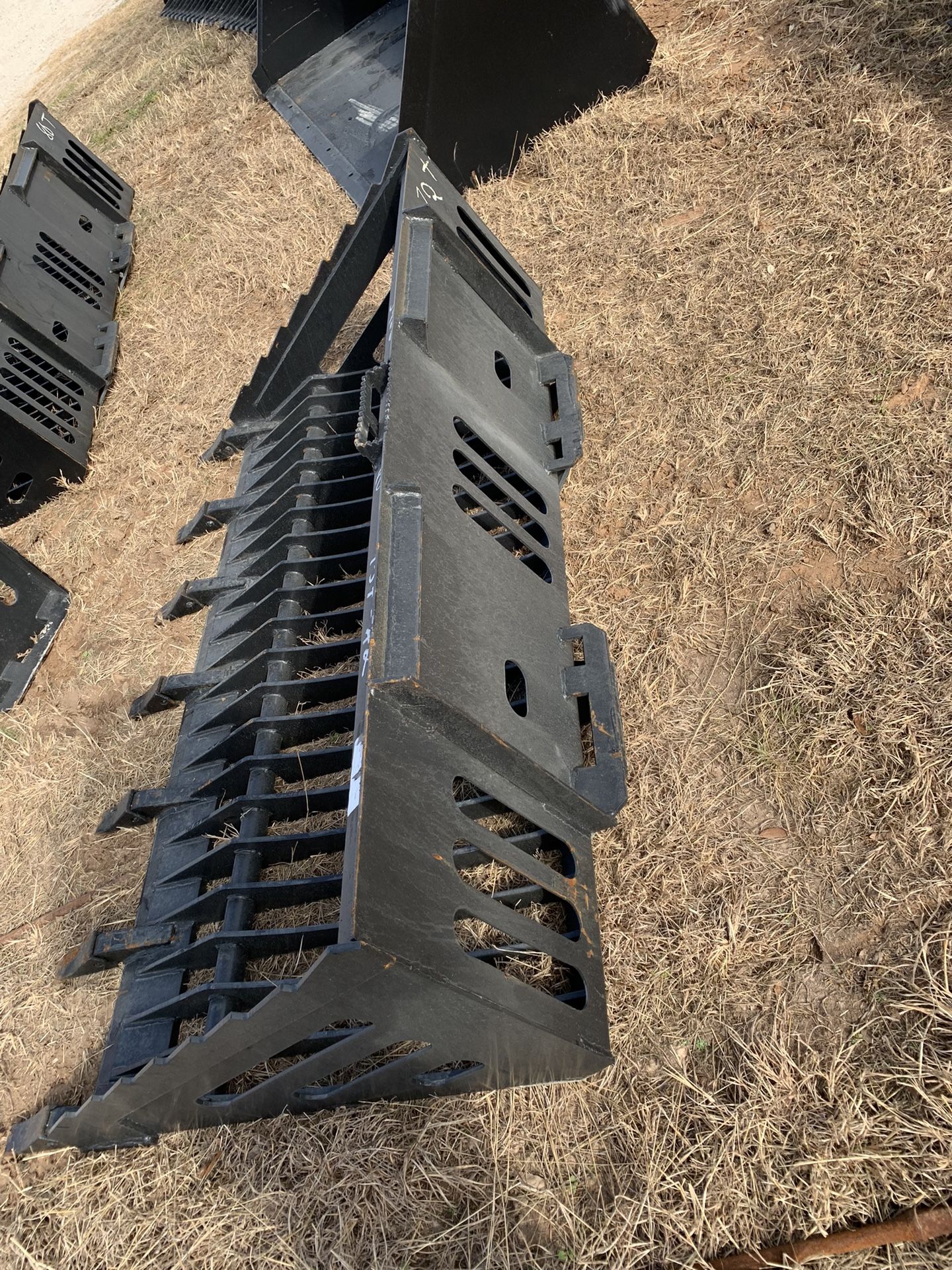 Skid Steer Rock Bucket for Sale in Granbury, TX OfferUp