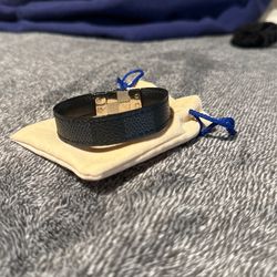 Louis Vuitton.  Damier Graphite Check It Reversible Bracelet