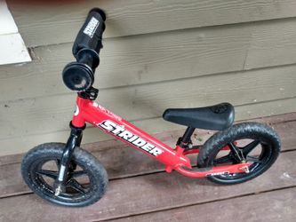 Stryder balance bike red