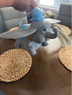 Dumbo popcorn bucket