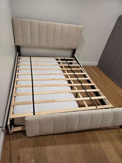 Queen bed frame with 2 drawers and trundle (mattress not included)