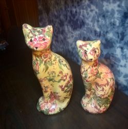 Vintage Joan Baker designs, floral porcelain cat's