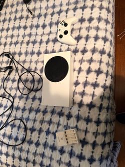 Xbox Series S (512gb) + 512GB Expansion Card