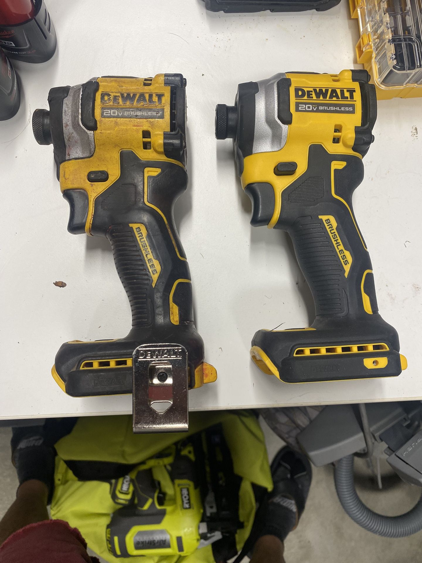 DCF850 1/4” Hex Impact Drill Dewalt 20v 3 speed stubby compact