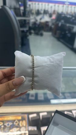 Esclava 14k de diamantes