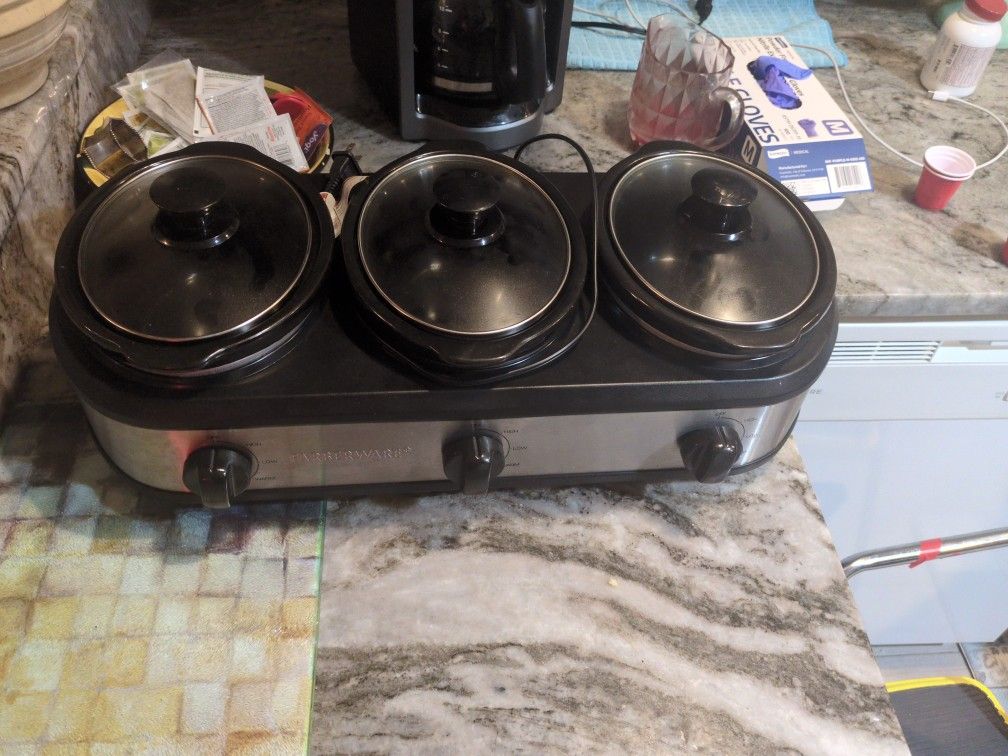 Farberware Triple Crockpot