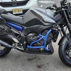 2013 Yamaha FZ8 