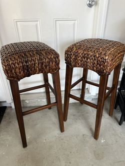 Bar Stool_backless (pair)