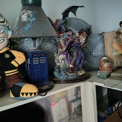 Dragon Statue With Withered In Front