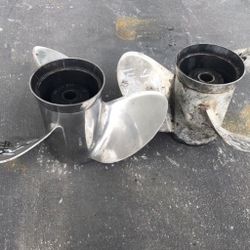 Viper Marine Propellers – Left & Right Set – 14 1/4 x 21 