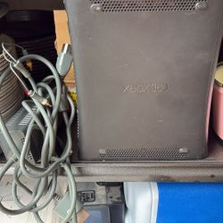 Xbox 360 With Box Of Games! 