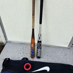 2 Kids Louisville  Sluggers, Bat Bag & Weight