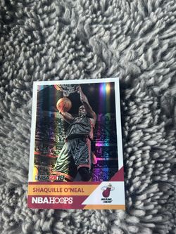 Shaquille O’Neal Holo Basketball Card