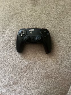 Ps5 controller, black , normal size